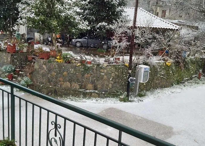 Lägenhet Feneos Apartment *